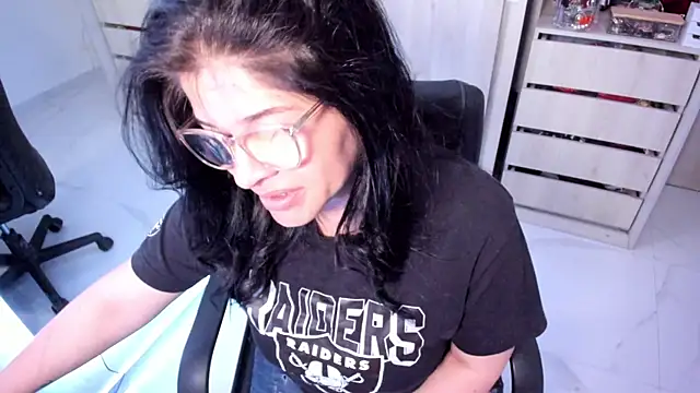Snapshot of BellaFlaming chatting on July 2026 11:05:02 AM BellaFlaming online show from July 2026 11:05:02 AM