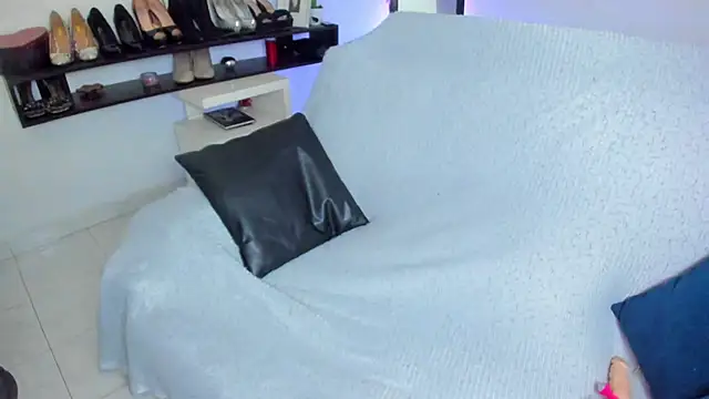 BellaFlaming online show from February 2026 10:47:02 AM