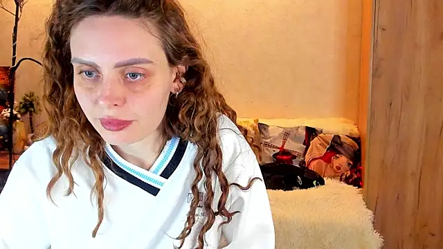 mia grantes online show from March 2025 06:00:01 PM