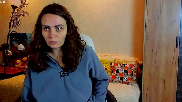 mia grantes online show from September 2025 05:41:02 PM