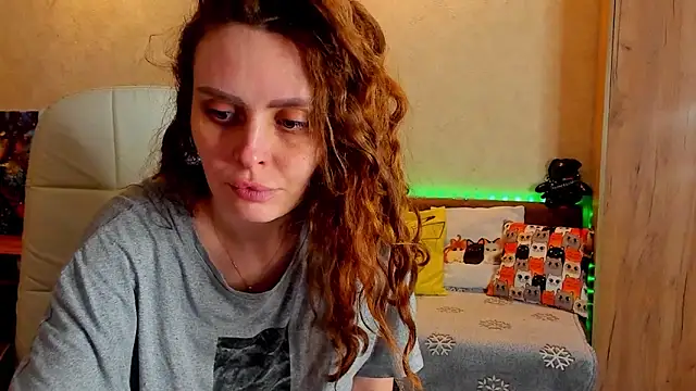 mia grantes online show from January 2025 11:21:02 PM