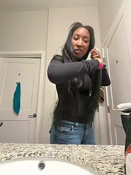 Iceblanca online show from March 2026 03:44:01 PM