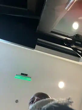 Snapshot of Iceblanca chatting on February 2026 02:19:02 AM Iceblanca online show from February 2026 02:19:02 AM