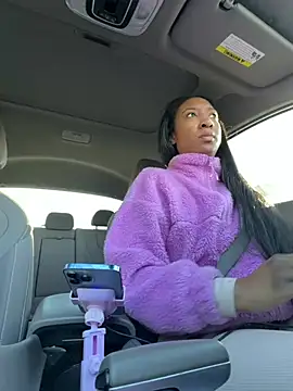 Iceblanca online show from March 2026 12:27:01 PM