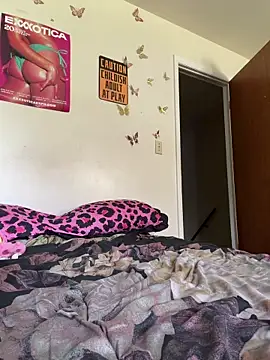 Iceblanca online show from April 2026 08:20:02 PM