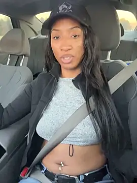 Iceblanca online show from November 2025 09:37:01 PM