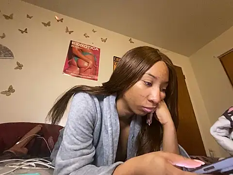 Snapshot of Iceblanca chatting on February 2026 11:54:01 PM Iceblanca online show from February 2026 11:54:01 PM