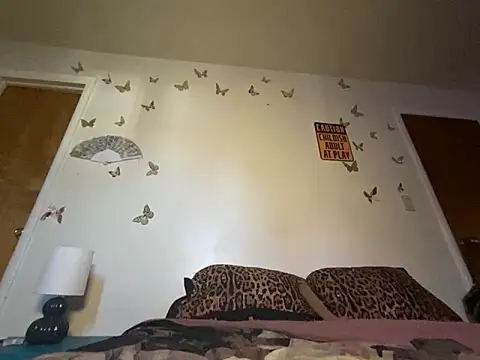 Snapshot of Iceblanca chatting on February 2026 09:14:02 PM Iceblanca online show from February 2026 09:14:02 PM