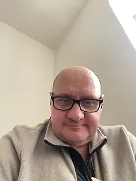 Snapshot of vanjbi45 chatting on February 2025 08:51:02 AM vanjbi45 online show from February 2025 08:51:02 AM