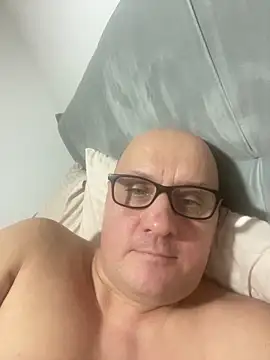 Snapshot of vanjbi45 chatting on January 2025 09:30:01 AM vanjbi45 online show from January 2025 09:30:01 AM