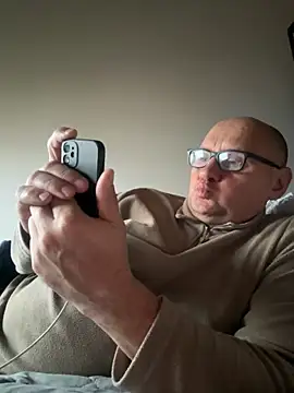 Snapshot of vanjbi45 chatting on November 2025 07:01:01 AM vanjbi45 online show from November 2025 07:01:01 AM