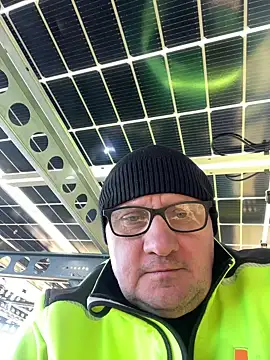 Snapshot of vanjbi45 chatting on March 2025 10:44:02 AM vanjbi45 online show from March 2025 10:44:02 AM