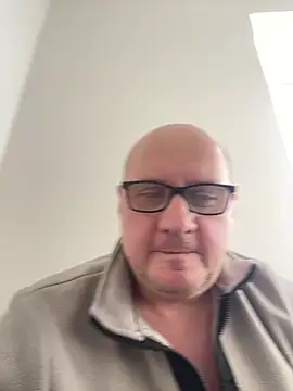 Snapshot of vanjbi45 chatting on February 2025 01:02:01 PM vanjbi45 online show from February 2025 01:02:01 PM