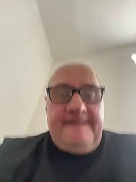 Snapshot of vanjbi45 chatting on February 2025 11:55:01 AM vanjbi45 online show from February 2025 11:55:01 AM