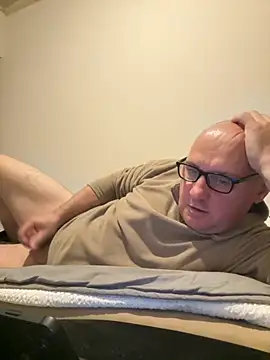 Snapshot of vanjbi45 chatting on October 2025 05:09:02 AM vanjbi45 online show from October 2025 05:09:02 AM