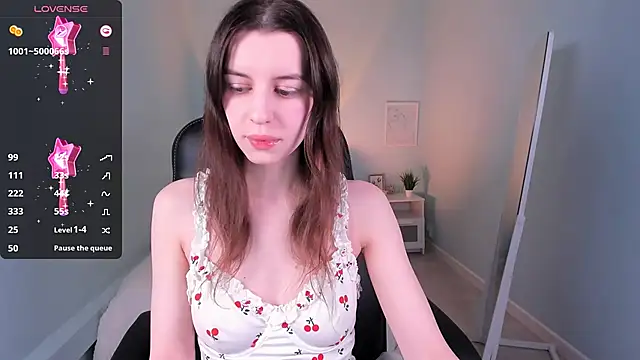 Snapshot of MelisaCoy chatting on February 2026 02:18:02 PM MelisaCoy online show from February 2026 02:18:02 PM