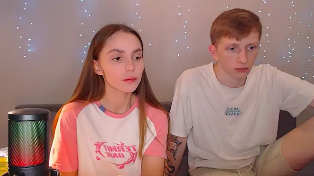 juliaanddima online show from March 2025 09:49:01 PM