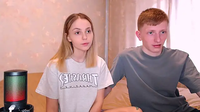 juliaanddima online show from March 2026 07:22:02 AM