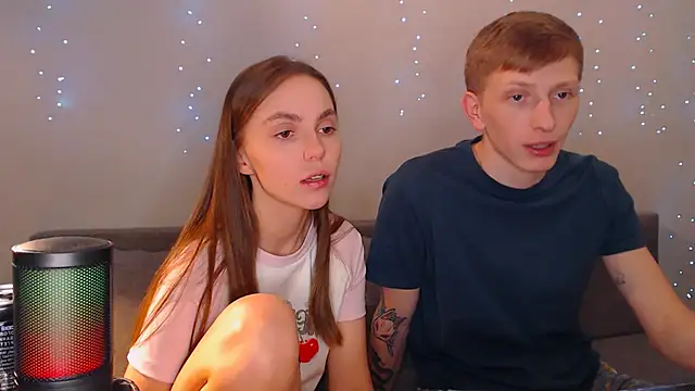 juliaanddima online show from March 2025 12:28:02 AM