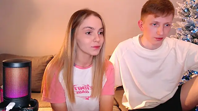 juliaanddima online show from January 2026 10:06:02 PM