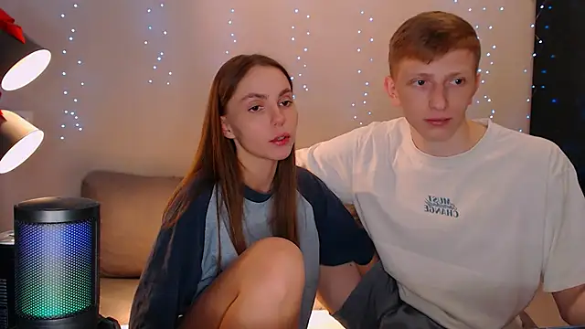 juliaanddima online show from February 2025 11:59:01 PM
