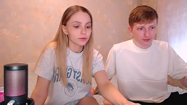 juliaanddima online show from February 2026 07:10:02 AM