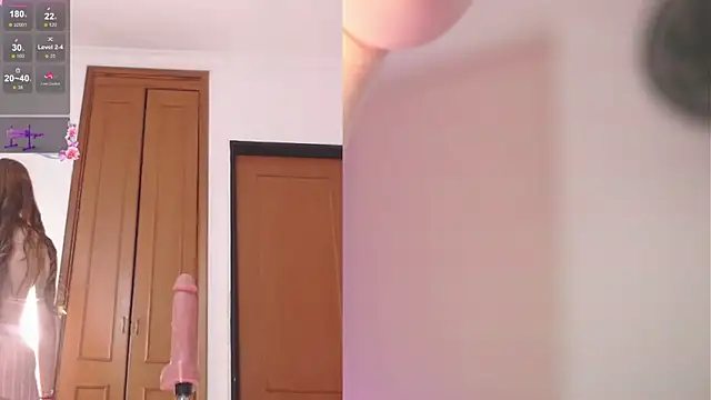 caroline adams  online show from October 2025 09:57:02 PM