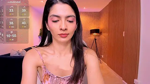 miiaa evans online show from October 2025 11:12:01 AM