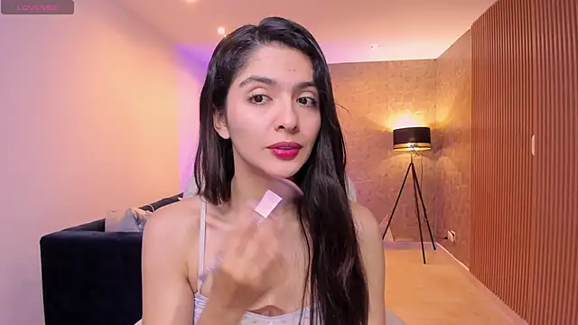 miiaa evans online show from November 2025 11:14:02 AM