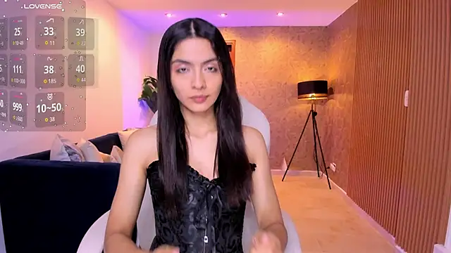 miiaa evans online show from September 2025 11:05:01 AM