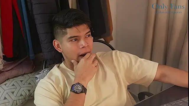 Snapshot of David_capizzi_ chatting on December 2024 05:11:02 PM David capizzi  online show from December 2024 05:11:02 PM