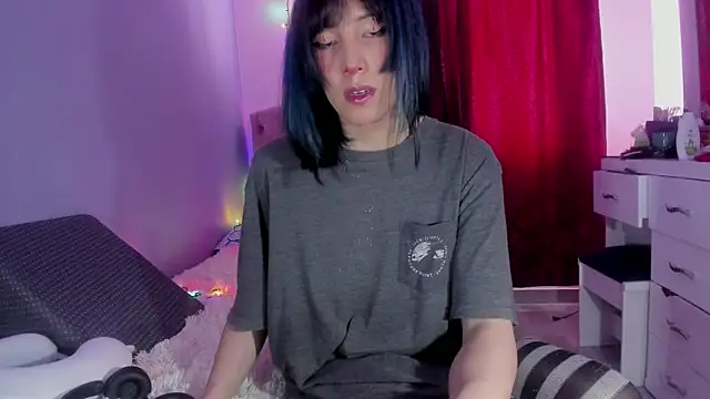 Room312  online show from January 2026 04:00:02 PM