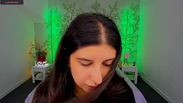 Snapshot of Linda_EX chatting on September 2025 06:20:02 AM Linda EX online show from September 2025 06:20:02 AM