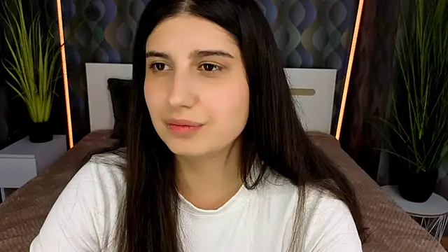 Linda EX online show from March 2026 10:04:02 AM