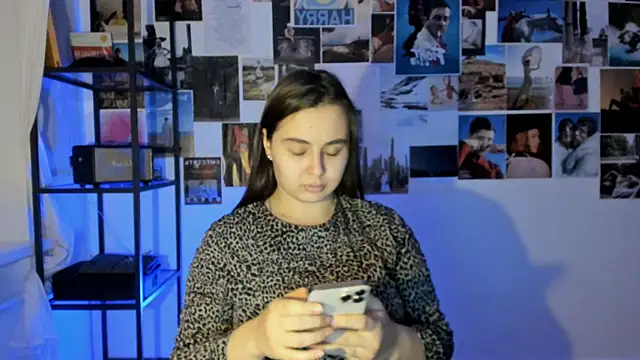 Tenderalise online show from December 2024 06:20:02 PM