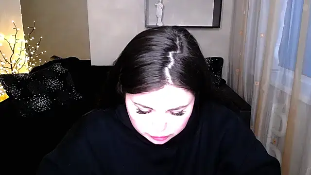 Emily Mo online show from March 2025 06:28:02 AM