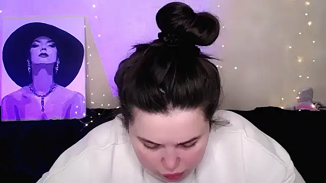 Emily Mo online show from February 2026 07:08:02 AM