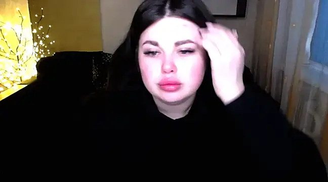 Emily Mo online show from March 2025 06:31:01 AM