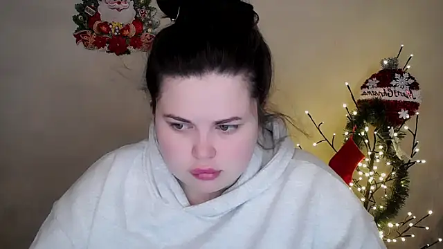 Emily Mo online show from December 2025 06:51:02 AM