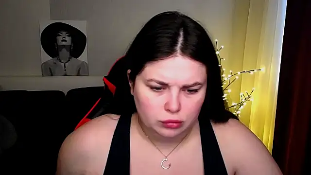 Emily Mo online show from February 2025 06:44:02 AM