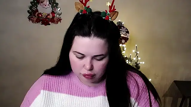 Emily Mo online show from December 2025 06:19:02 AM