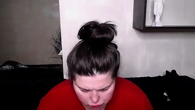 Emily Mo online show from October 2025 05:30:01 AM