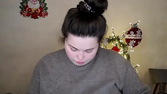 Emily Mo online show from December 2025 04:34:02 AM