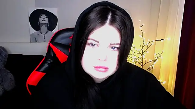 Emily Mo online show from February 2025 06:50:02 AM