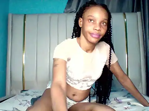 Snapshot of Heavy_Pride chatting on December 2025 08:20:01 PM Heavy Pride online show from December 2025 08:20:01 PM