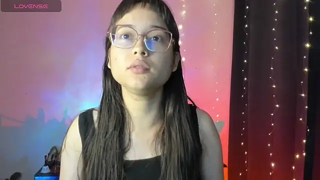 shantalc3rezo online show from September 2025 05:59:02 PM