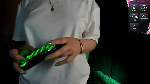 shantalc3rezo online show from February 2026 08:27:01 PM