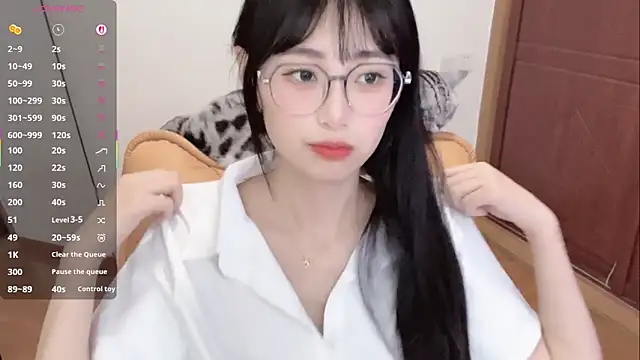 4uoki online show from February 2026 04:26:02 PM