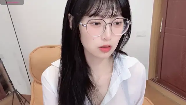 Snapshot of 4uoki chatting on October 2025 05:37:01 PM 4uoki online show from October 2025 05:37:01 PM