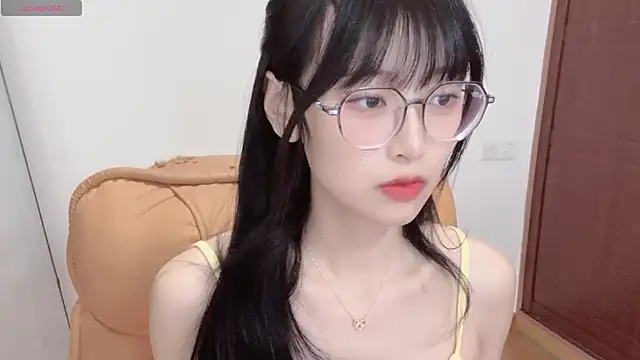 Snapshot of 4uoki chatting on October 2025 01:45:01 PM 4uoki online show from October 2025 01:45:01 PM
